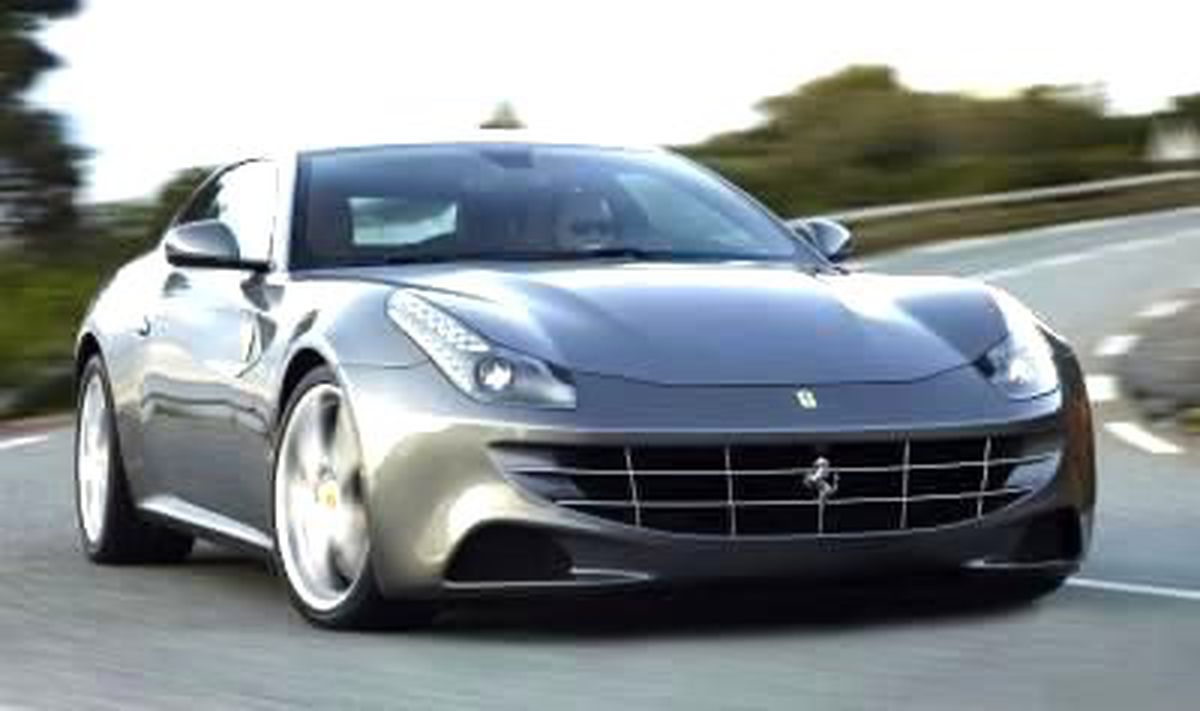 İstanbul Auto Show\'a Ferrari Ff Geliyor