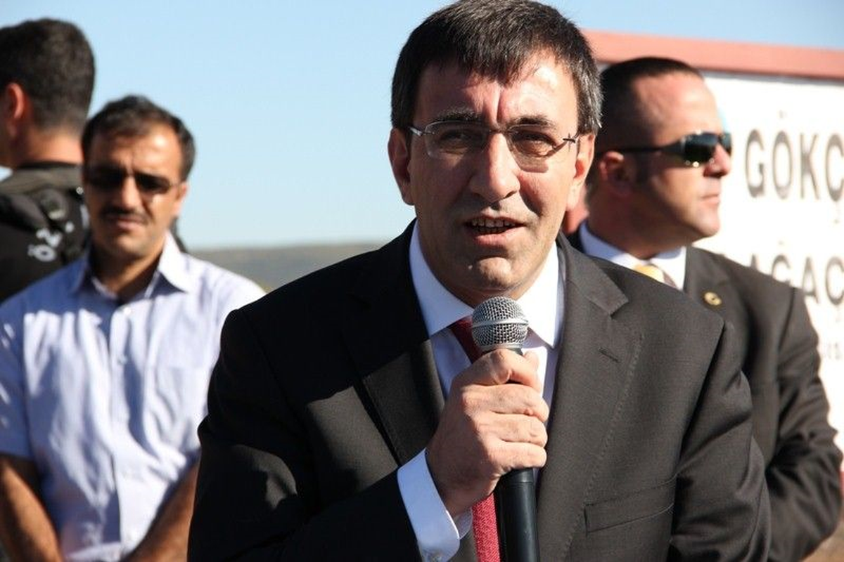 Kalkınma Bakanı Yılmaz, Bingöl\'de Açıklaması