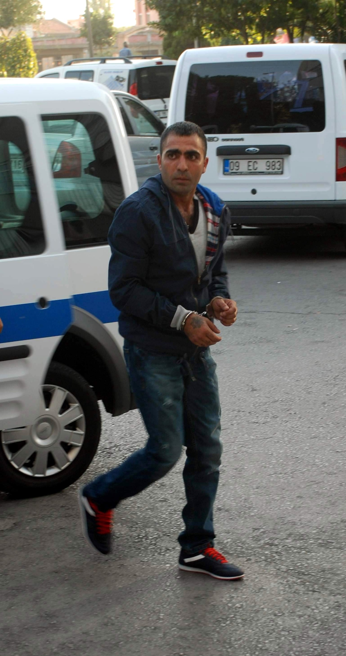 Kanlısına Hastanede Kurşun Yağdırdı