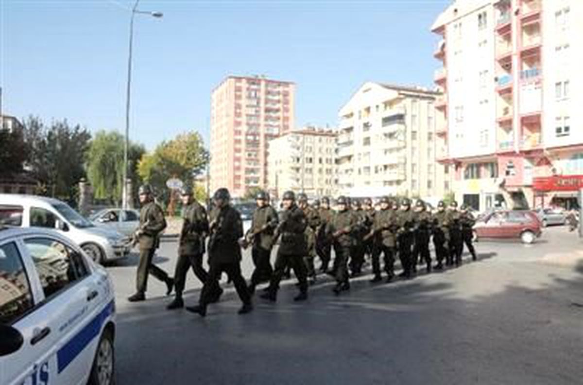 Kayseri\'de Bayram Provası