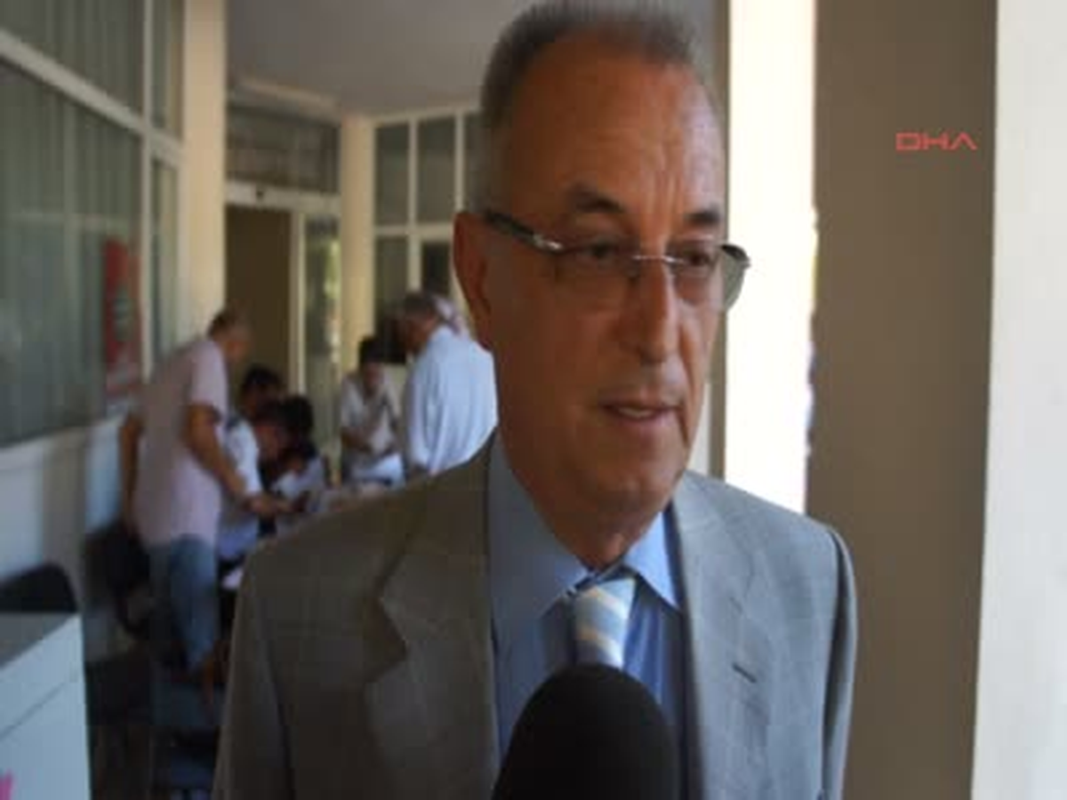 Armutalan'da CHP'den Büyükşehir Yasası İçin Referandum