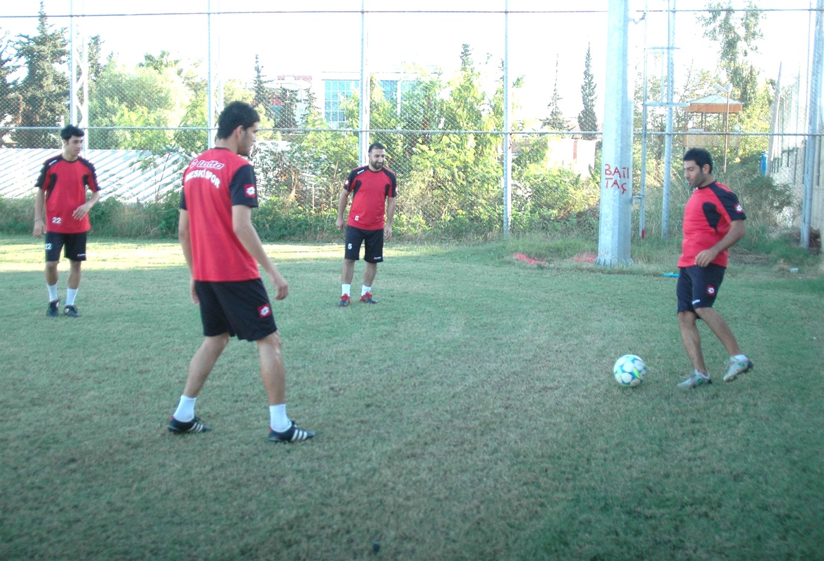 Meskispor Toroslar Belediyespor Maçına Hazırlanıyor