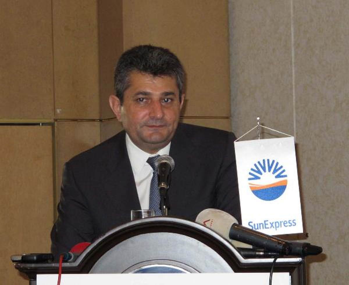 Sunexpress, İzmir\'i Aktarma Merkezi Yapacak
