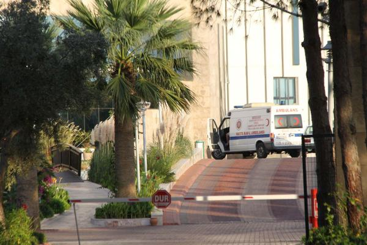 Tatile Geldiği Didim\'de İntihar Etti
