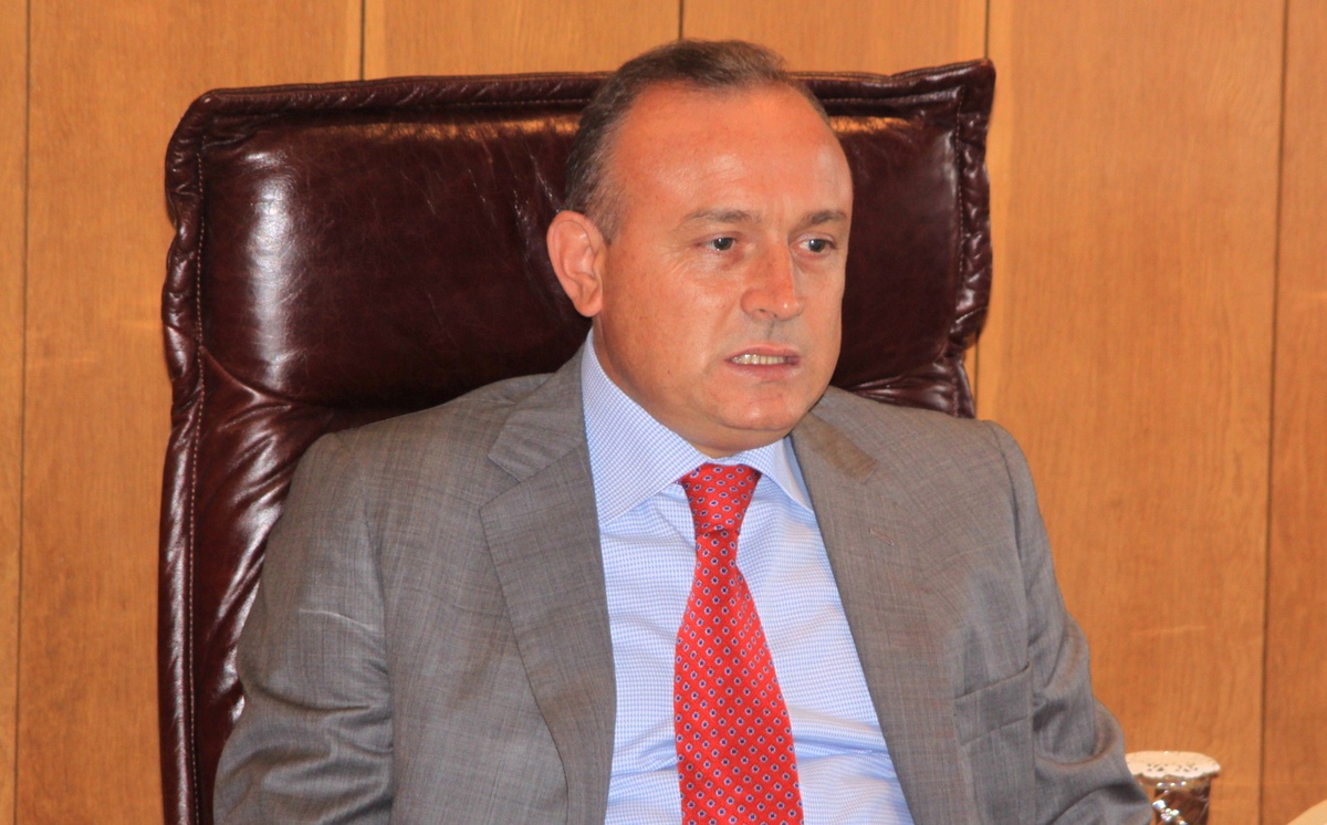 Trabzon Valisi Kızılcık, Sahte Para Uyarısında Bulundu