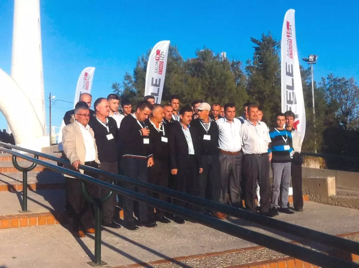 Yozgatlı Mobilyacılar İstanbul'da Mobilyacılar Fuarını Gezdi