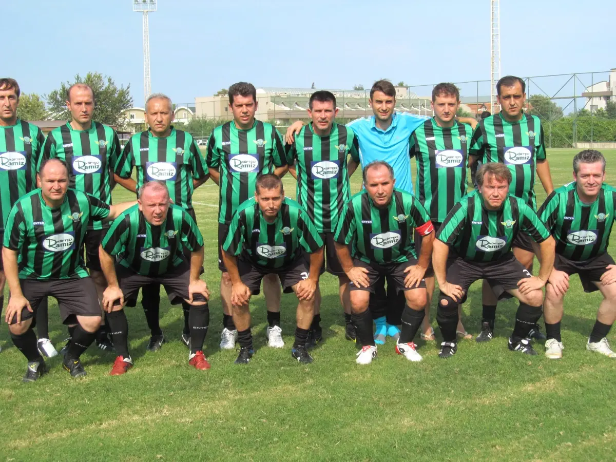 Akhisarlı Veteranlar Antalya\'dan Eli Boş Döndü