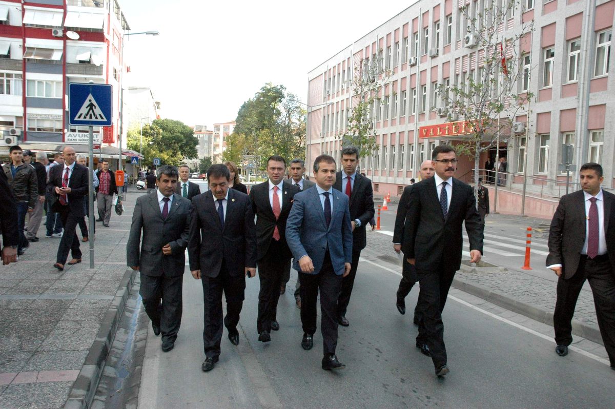 Bakan Kılıç\'tan Büyükşehir Açıklaması