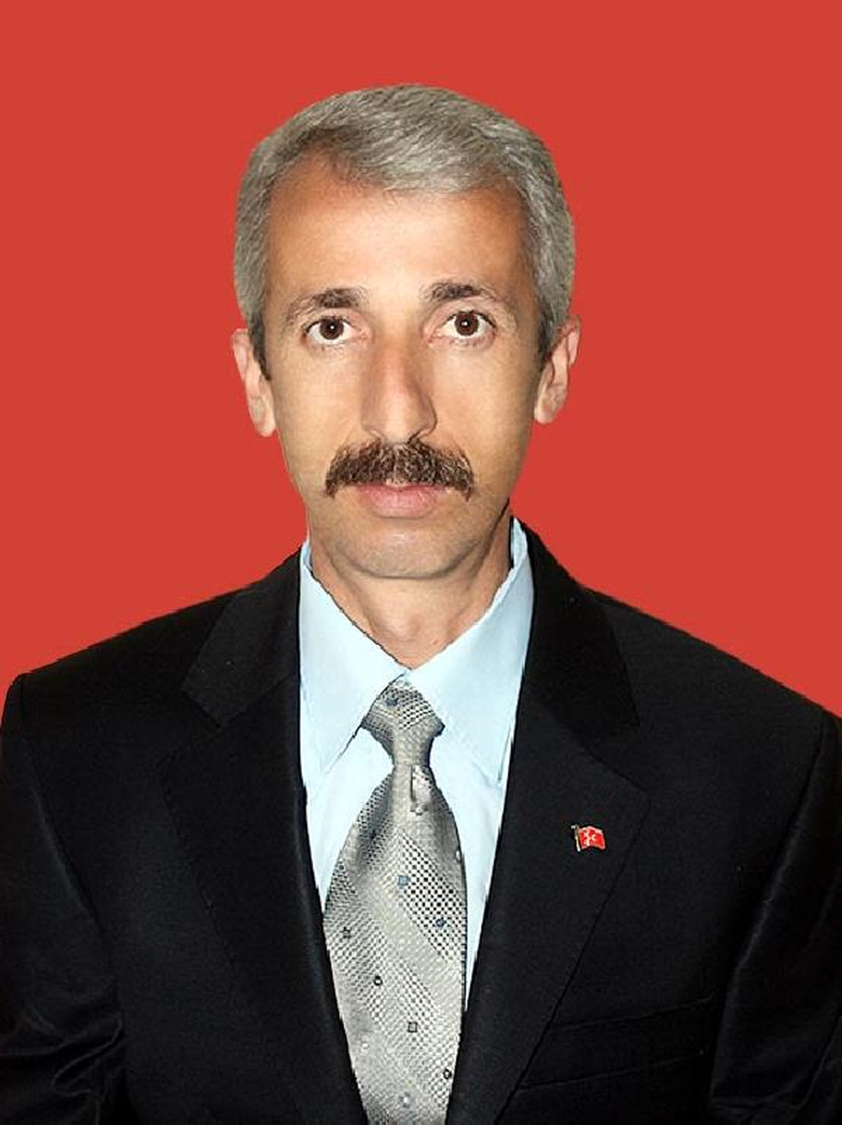 Çelikhan\'da Kaza: MHP İlçe Başkanı ve 3 Kişi Yaralandı