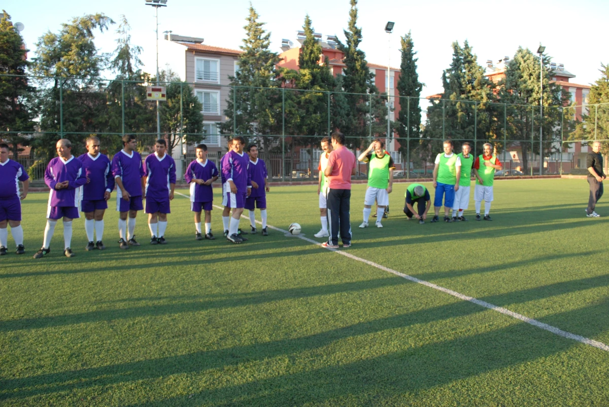 Burdur\'da Engelliler Futbol Maçı Düzenledi