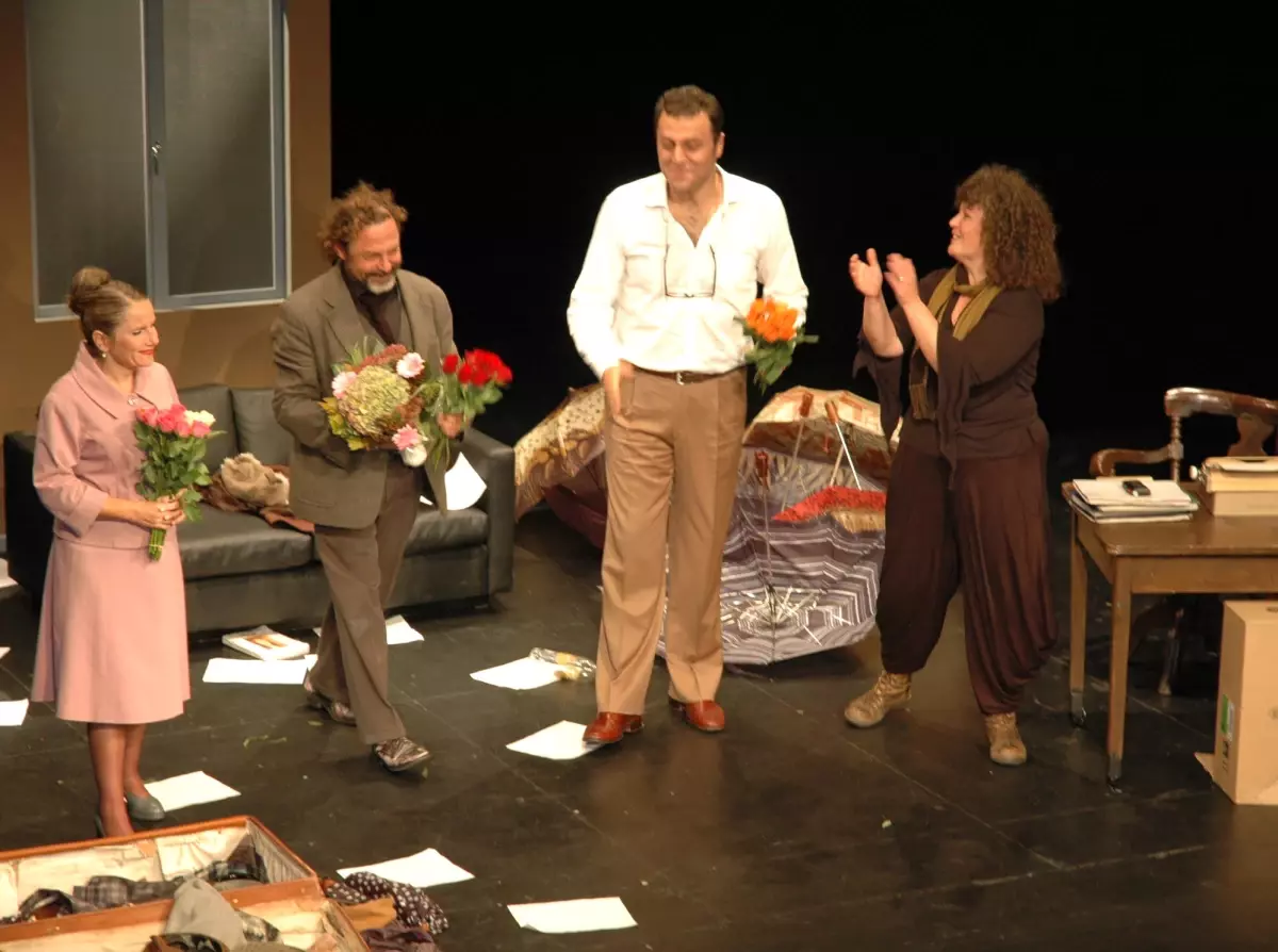 Işık Kasapoğlu\'nun Yönetmenliğini Yaptığı "Profesyonel" Stockholm\'de Sergilendi