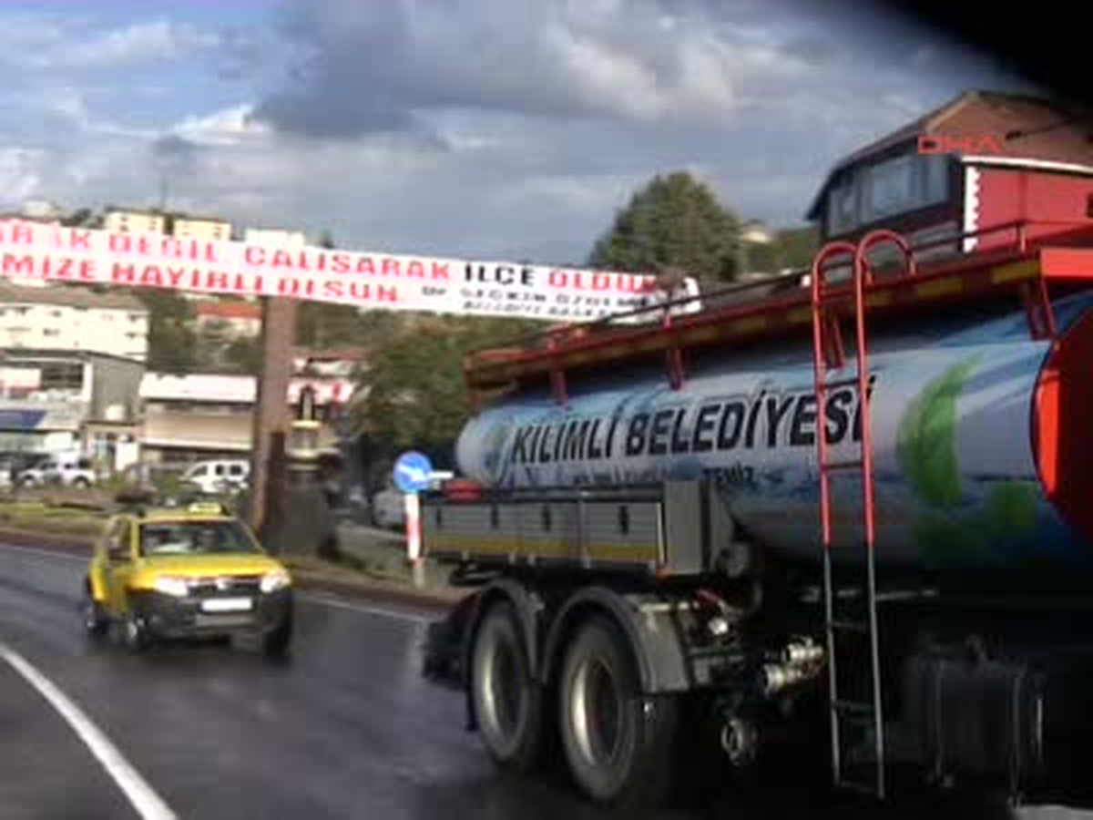 Kilimli Beldesinde \'İlçe\' Olacak Olmanın Coşkusu Yaşanıyor
