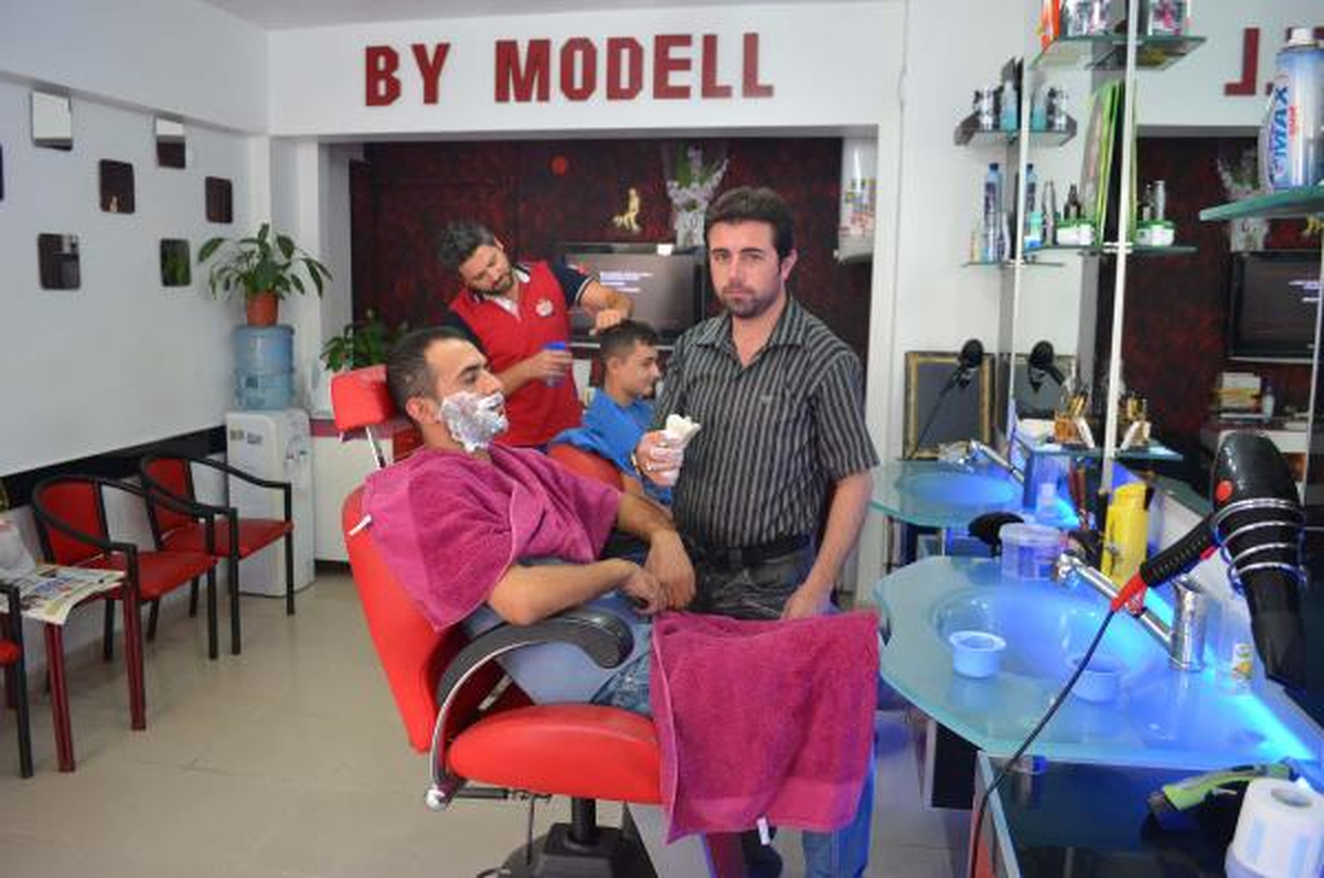 Nazilli\'de Şehit Çocuklarına Ücretsiz Tıraş