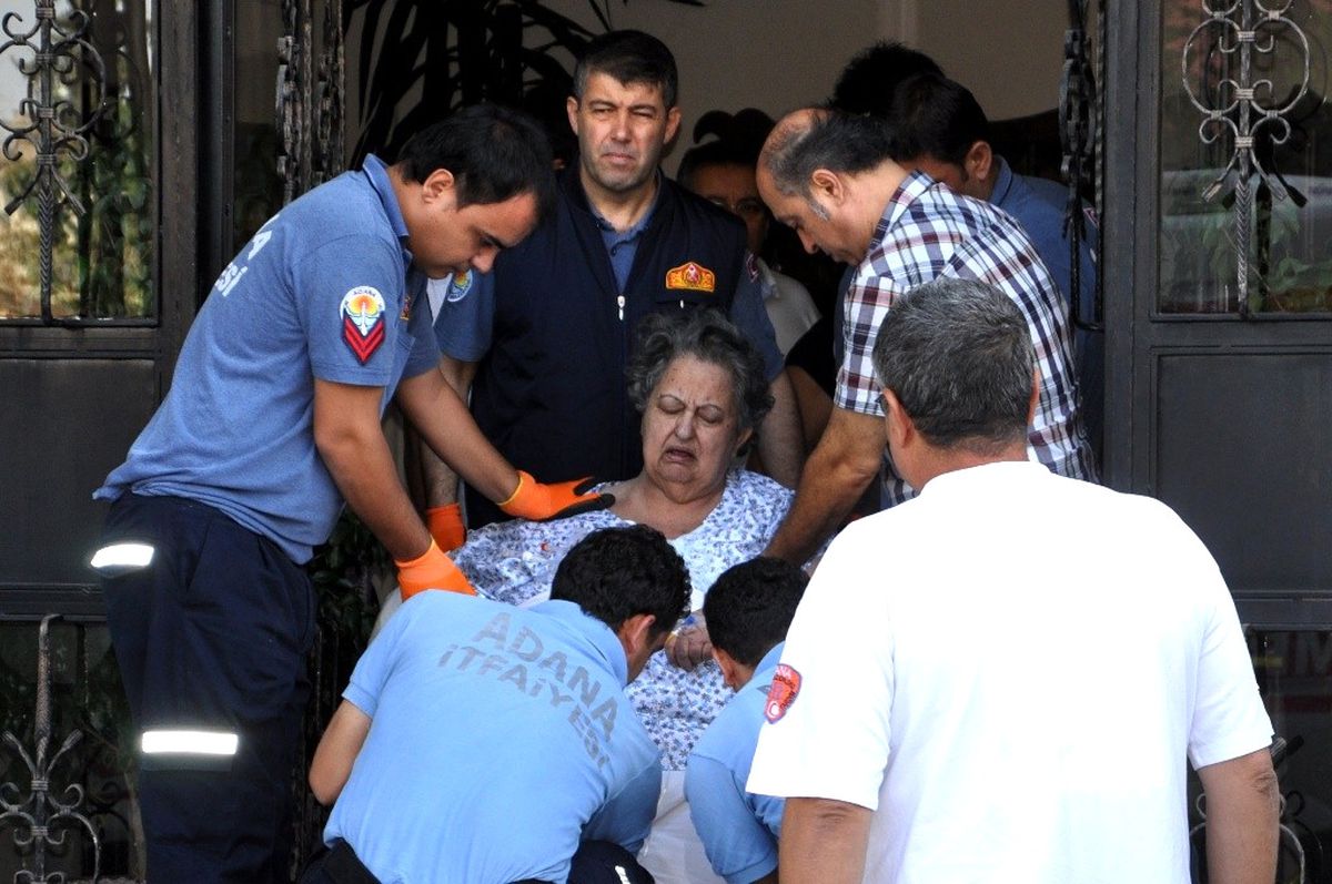 Obez Hastası Ambulansa Sığmadı