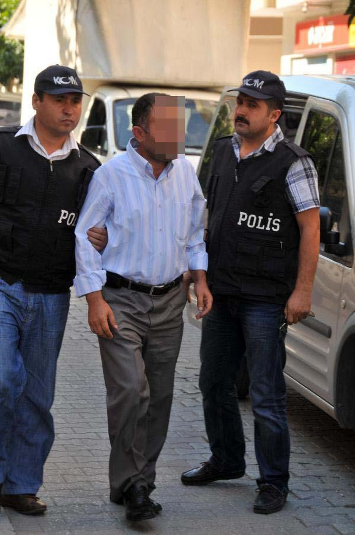 Rüşvetle Emekli Eden Şüpheliler Hakkında Tutuklama Kararı