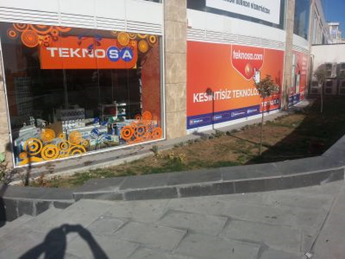 Teknosa, Güneşli Park AVM Mağazasını Açtı