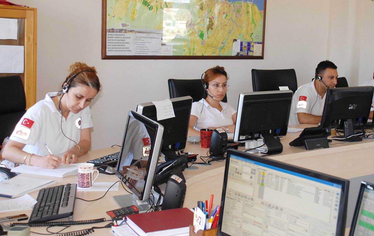 112 Acil Servisi Gereksiz Yere Meşgul Etmeyin Uyarısı