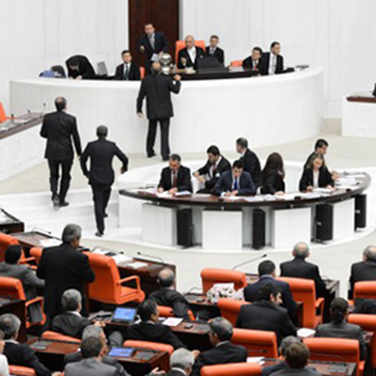13 İl Büyükşehir Oluyor