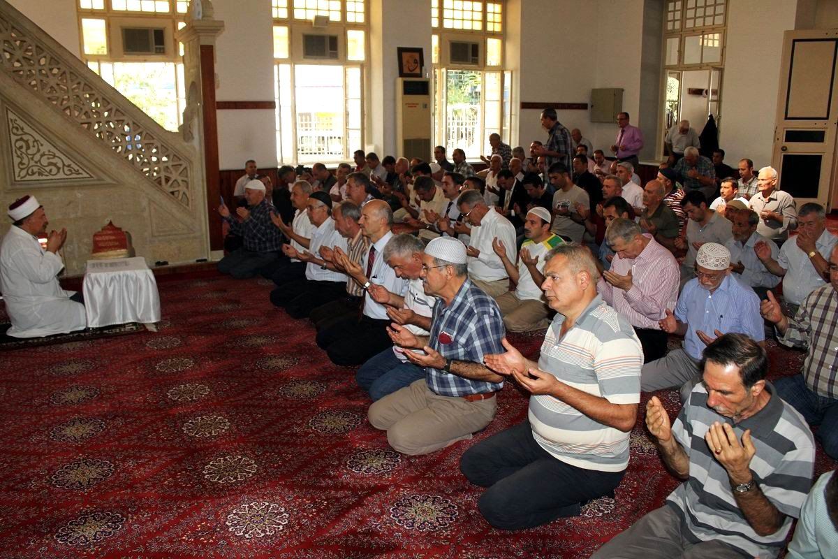 Aliya İzzetbegoviç Ölümünün 9. Yıldönümünde Adana\'da Anıldı