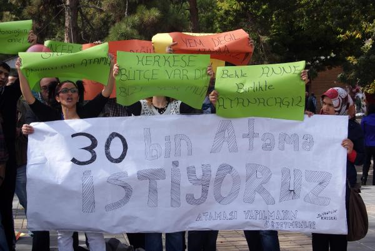 Ataması Yapılmayan Öğretmenler Lahanalı Elmalı Eylem Yaptı