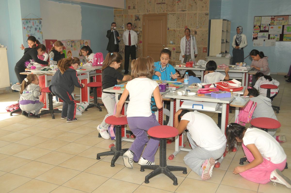 Batıpark Çocuk Kulübü'nde Deprem Tatbikatı