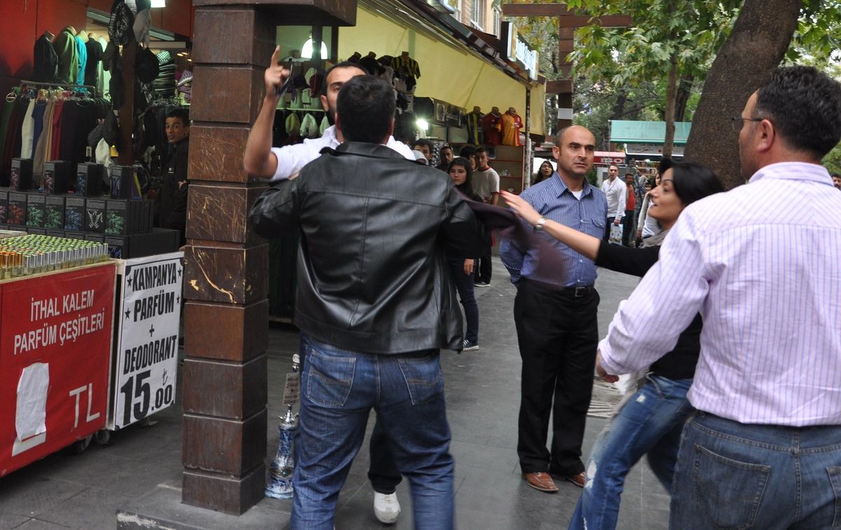 BDP\'nin Eylemine Vatandaştan Protesto