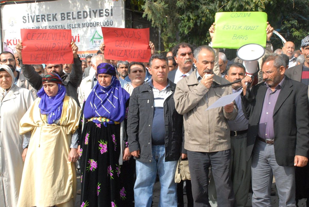 BDP Siverek İlçe Teşkilatından Açlık Grevine Destek