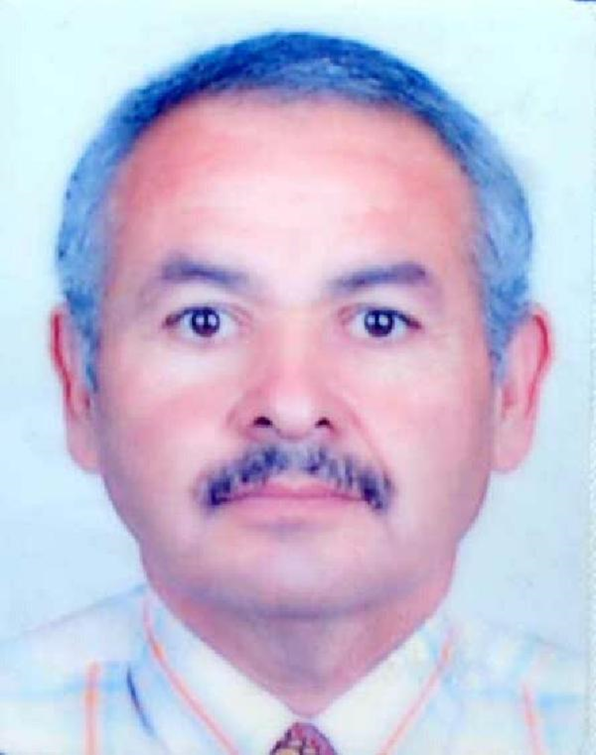 Emekli Öğretmen, \'Kiralık\' İlanını Asarken Düşüp Öldü