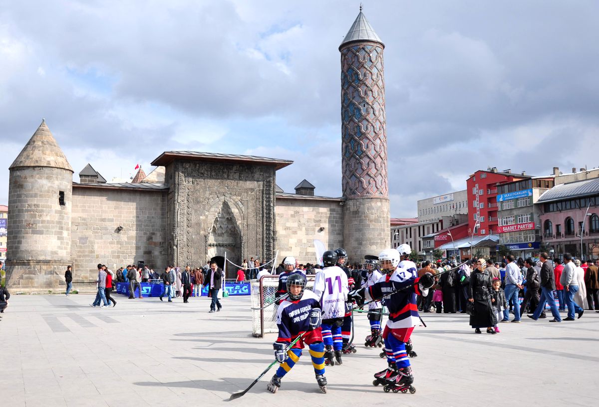 Erzurum\'da "Nerde Hareket Orda Bereket"