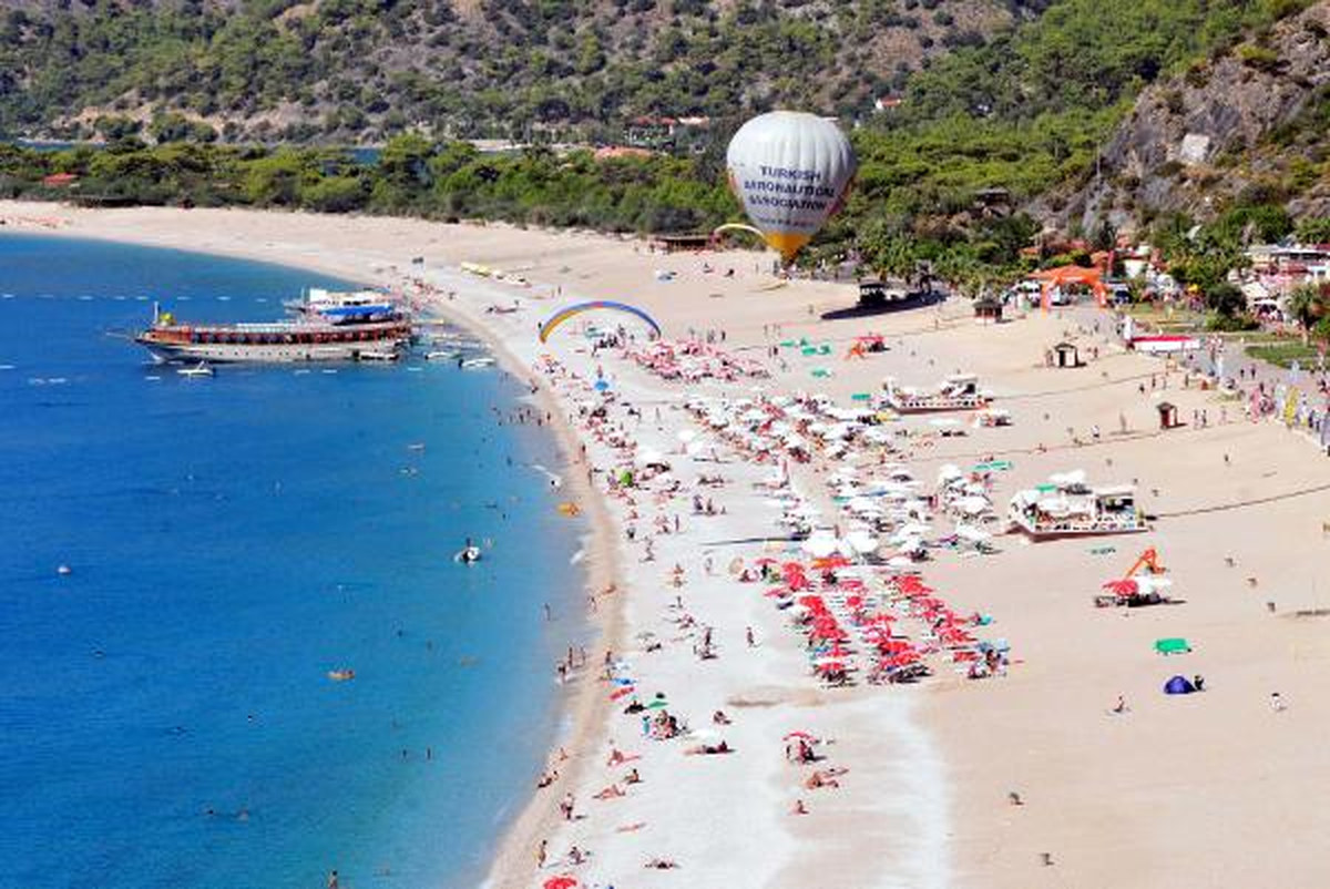 Fethiye\'de Yaz Bitmedi
