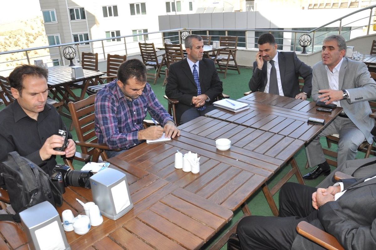 İş Adamı Osman Bakırcı Şırnak\'ta 5 Okul Yaptırıyor