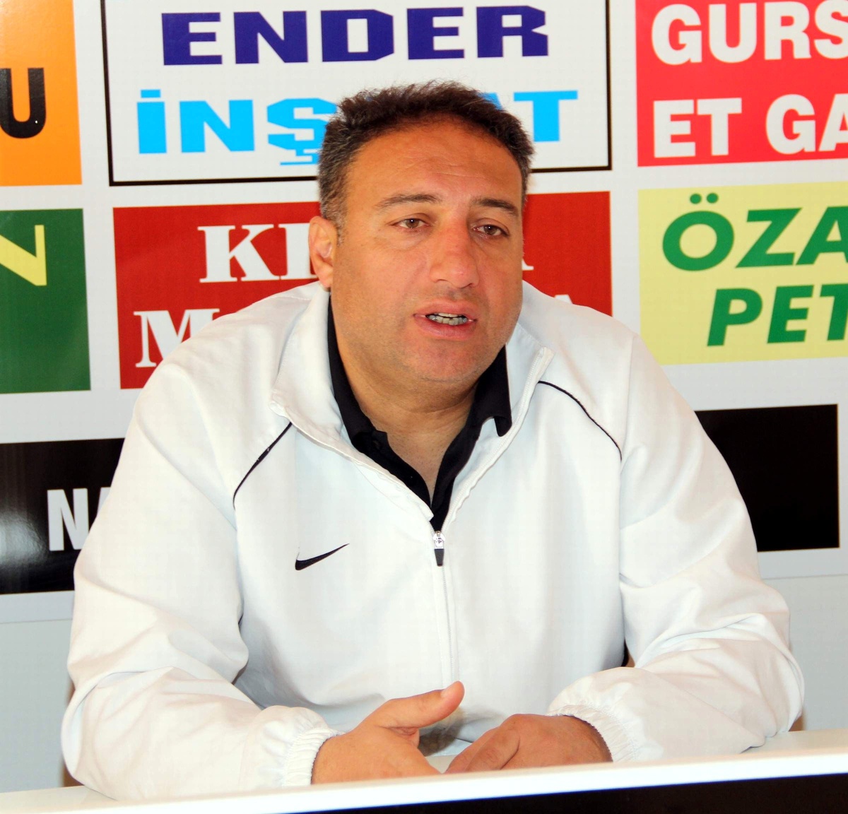Nazilli Belediyespor Antrenörü Ceviz İstifa Etti