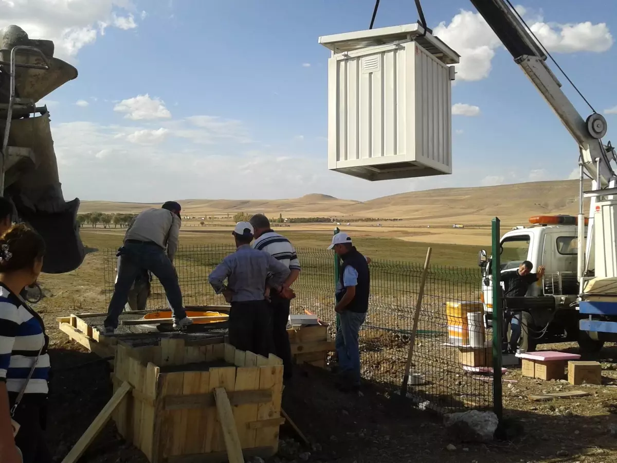 Sinanpaşa'ya Deprem Kayıt Cihazı Kuruldu