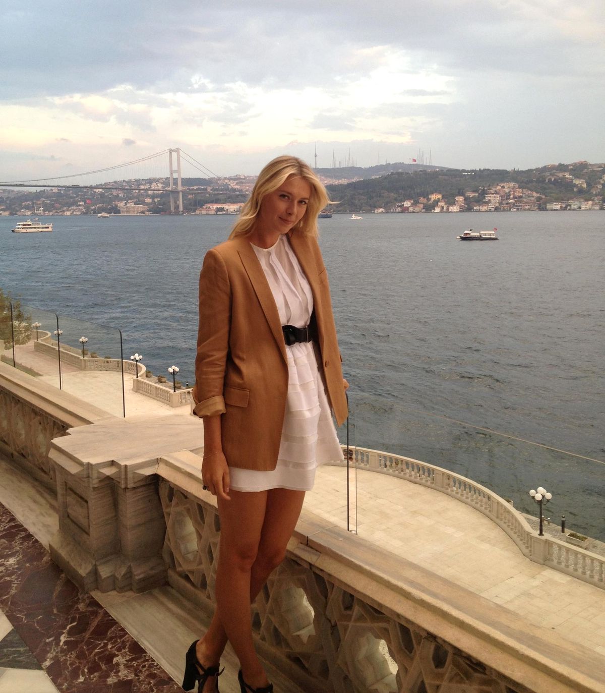 Sharapova\'dan \'Hello İstanbul\' Fotoğrafı
