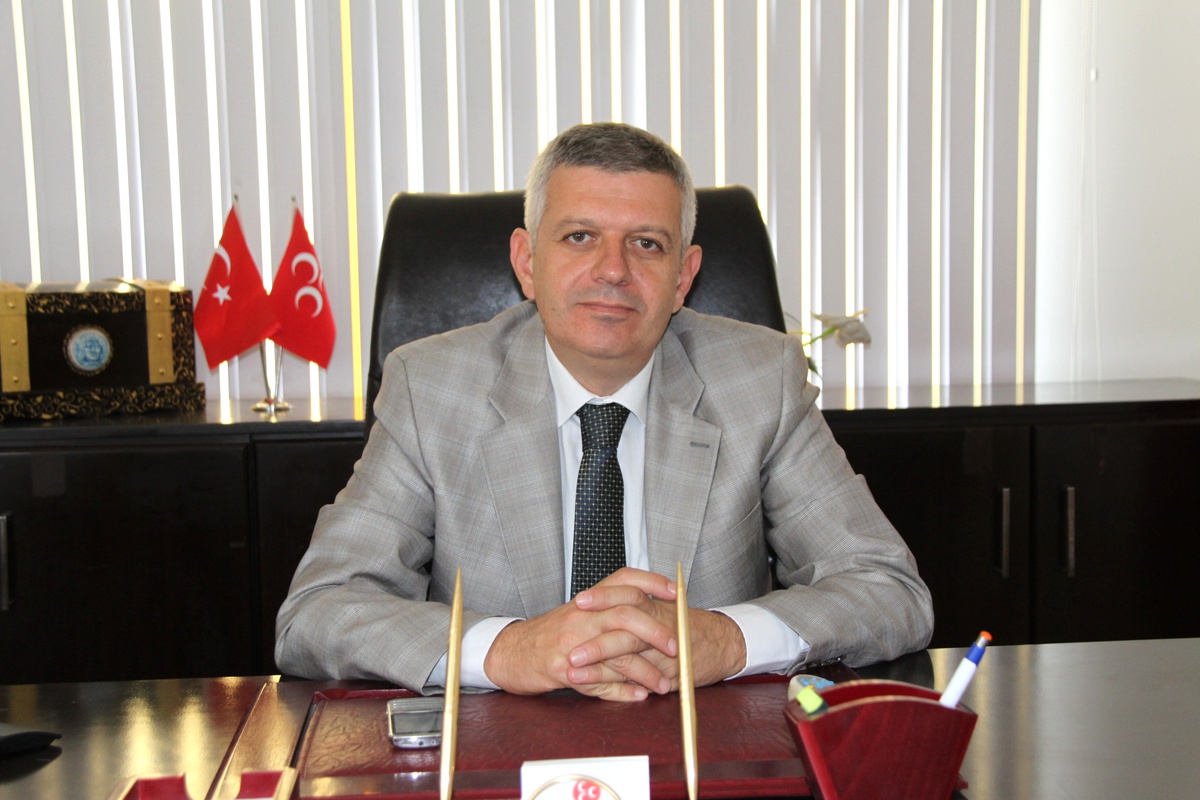 Atas " Büyükşehir Bölünmeye Gidecek Yolu Açacak"
