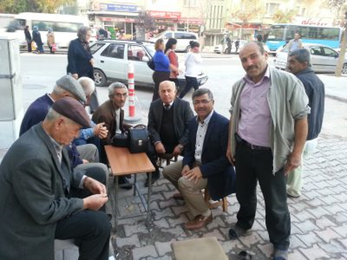 Başkan Akdoğan\'dan Bayram Öncesi Esnaf Ziyareti