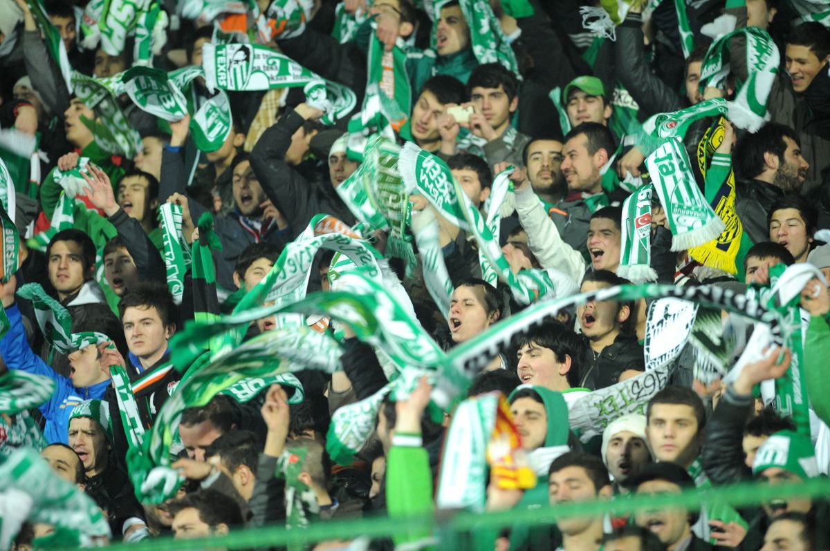 Bursaspor\'da Hediye Çeki Dağıtımına Başlanıyor