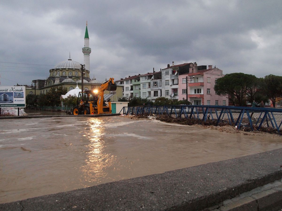 Çanakkale\'de Sağanak
