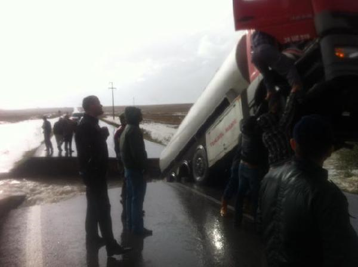 Çerkezköy ve Saray\'da Su Baskını