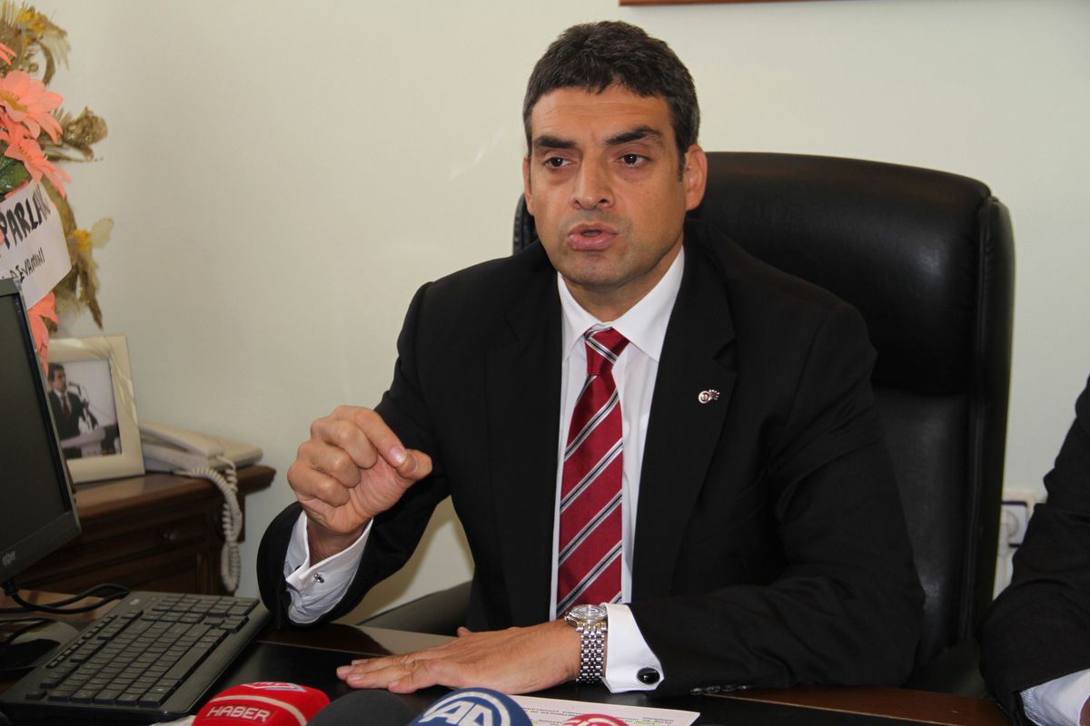 CHP Genel Başkan Yardımcısı Oran Van\'da Açıklaması