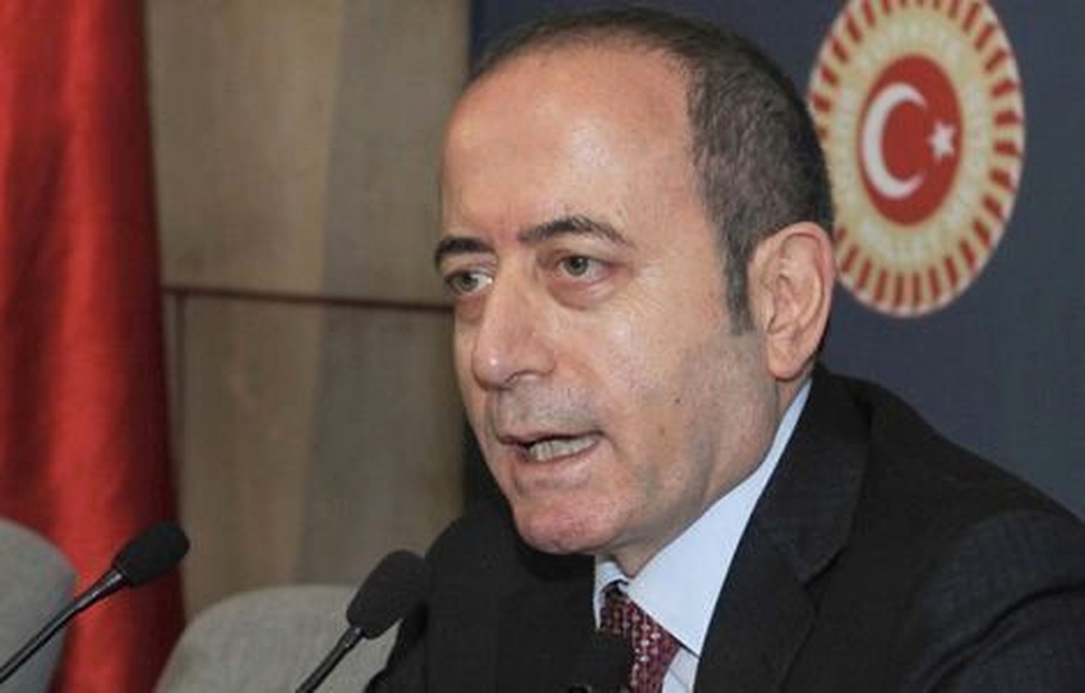 Chp\'li Hamzaçebi, Ataşehir\'in İmar Planlarını Sordu