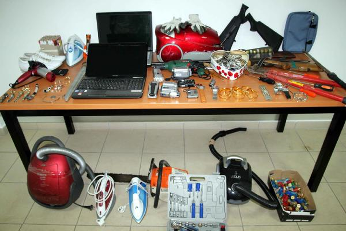 Hırsızlık Şebekesine Komando Destekli Operasyon