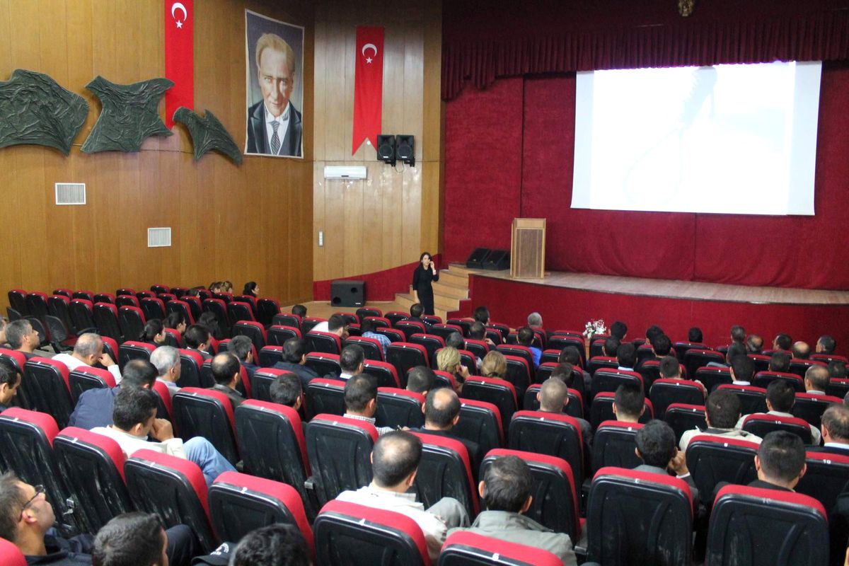 İntihar ve Müdahale Yöntemleri Anlatıldı