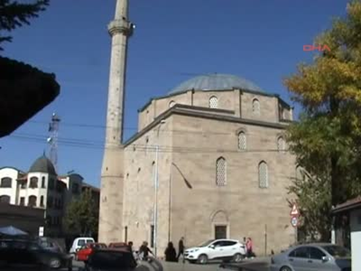 İslam Birliğinden Şok Açıklama: Kosova\'da Kurban Bayramı Cuma Günü Kutlanacak