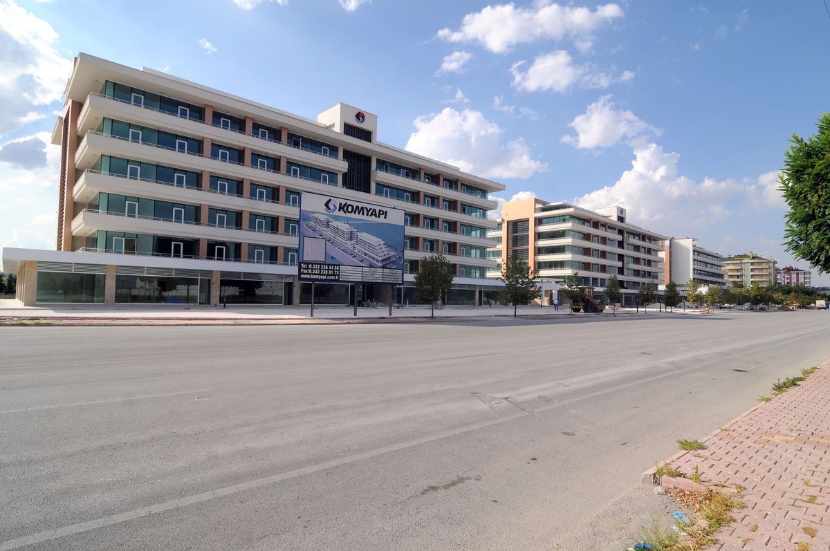 Komyapı Adalet Plaza'nın Teslimine Başladı