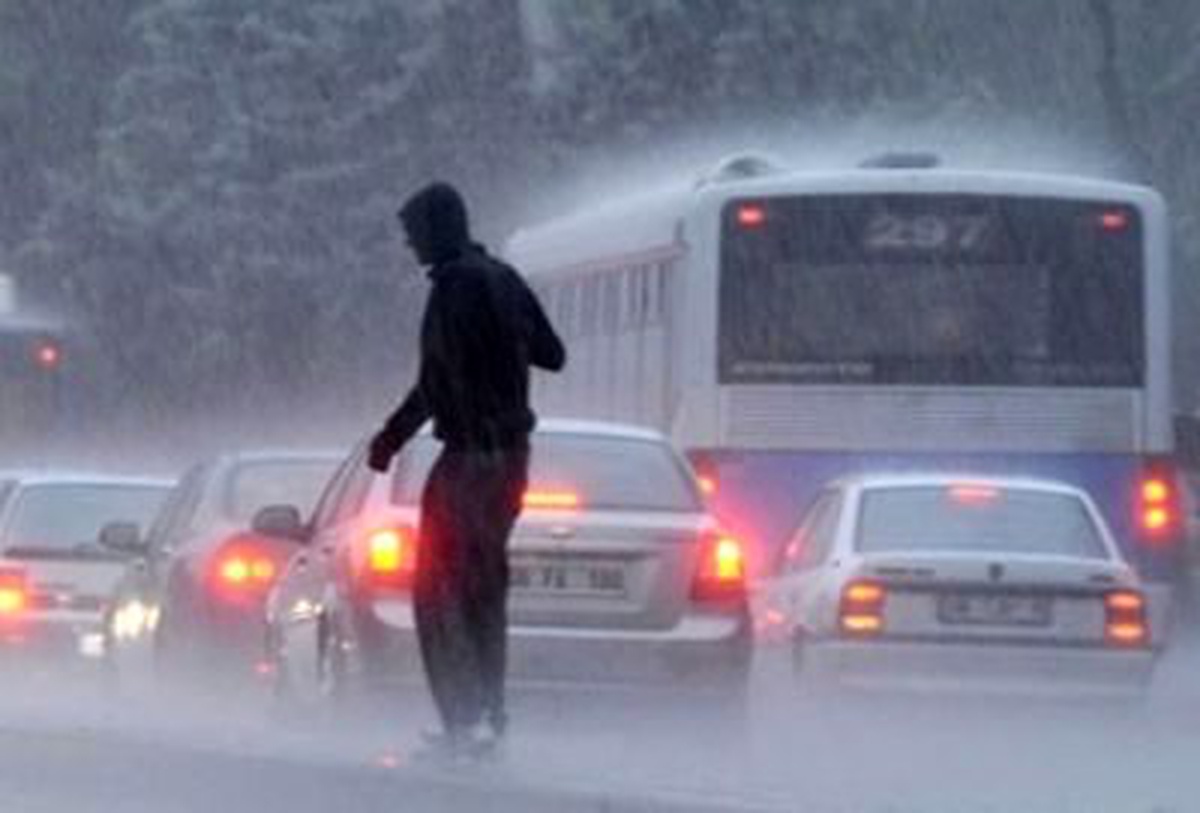 Meteoroloji\'den İstanbul İçin Kuvvetli Yağış Uyarısı
