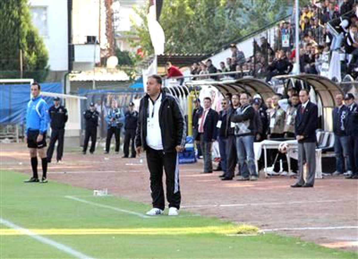 Mustafa Ceviz İstifa Etti