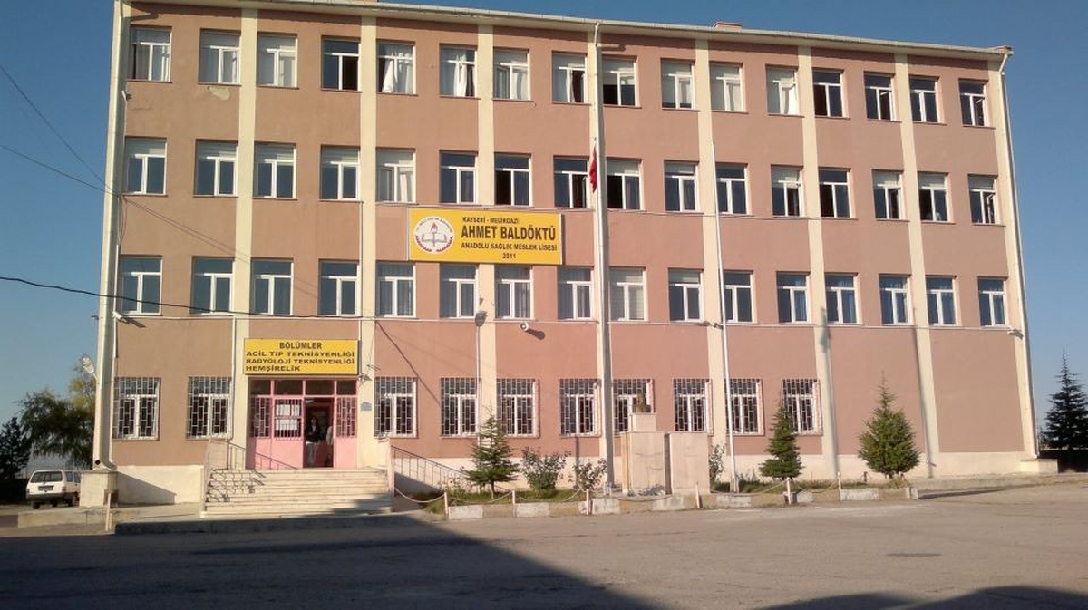 Somalili İki Öğrenci Yurttan Kaçtı