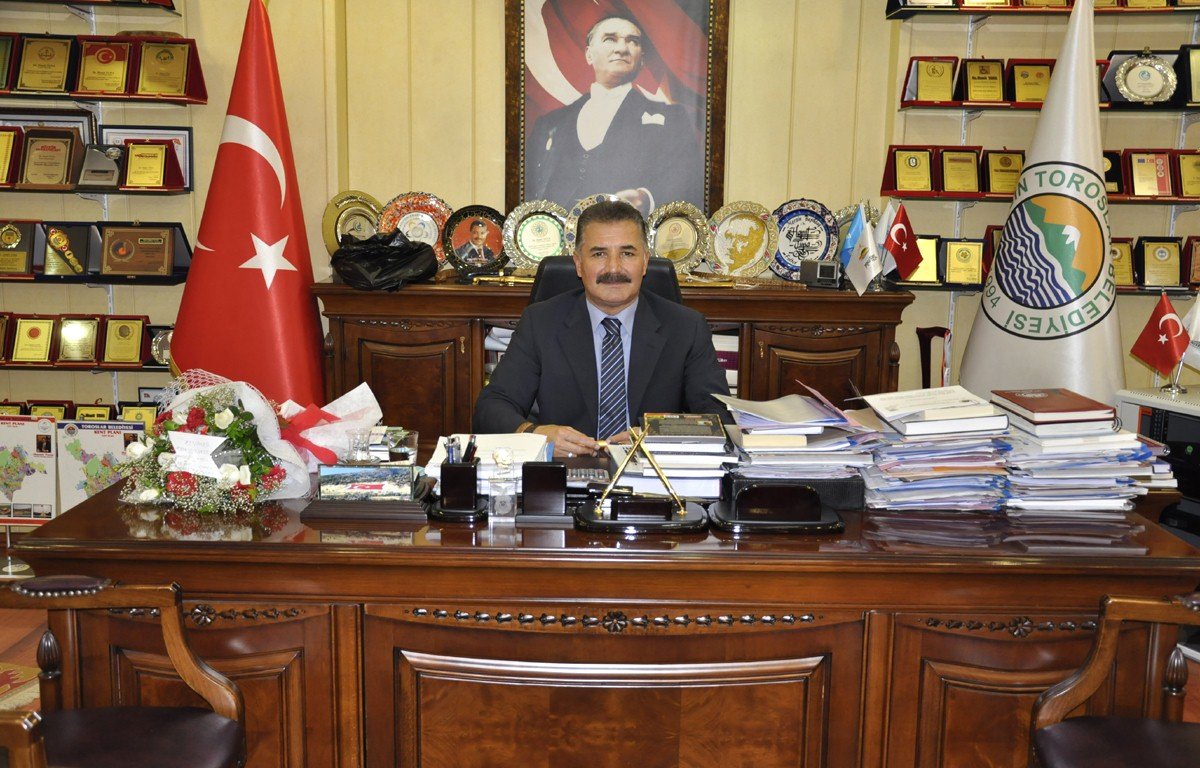 Toroslar Belediyesi Cumhuriyet Konserine Hazırlanıyor