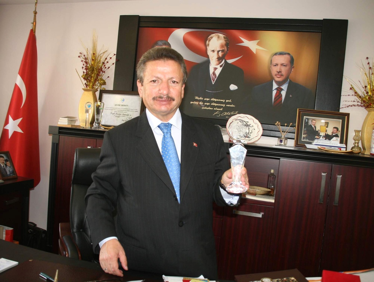 Yozgat Belediyesi Tarihi Kentler Birliğinden Ödül Aldı